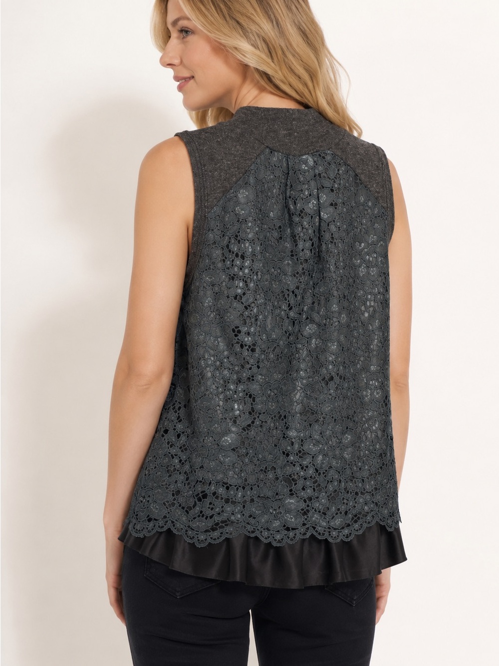 Moth for Anthropologie Ella Turtleneck Lace Top Gray Sleeveless Layered Hem